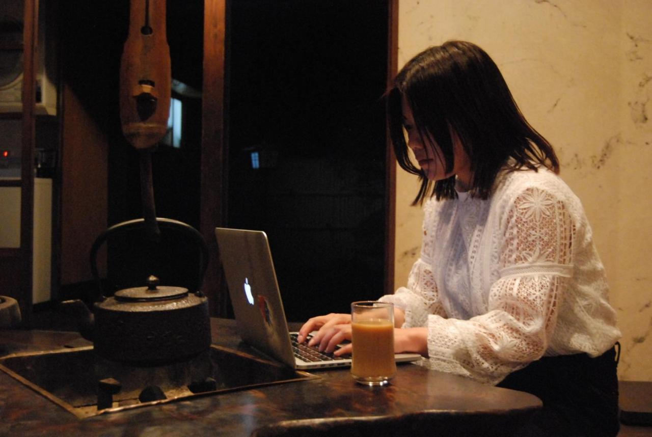 Guesthouse Omoya--全個室--囲炉裏のぬくもりと共にグループの絆を深める古民家宿でゆっくりとした時間を-6名部屋-6名部屋-8名部屋--最大20名-ペット同伴可は一室のみ- Matsuyama  Exteriör bild